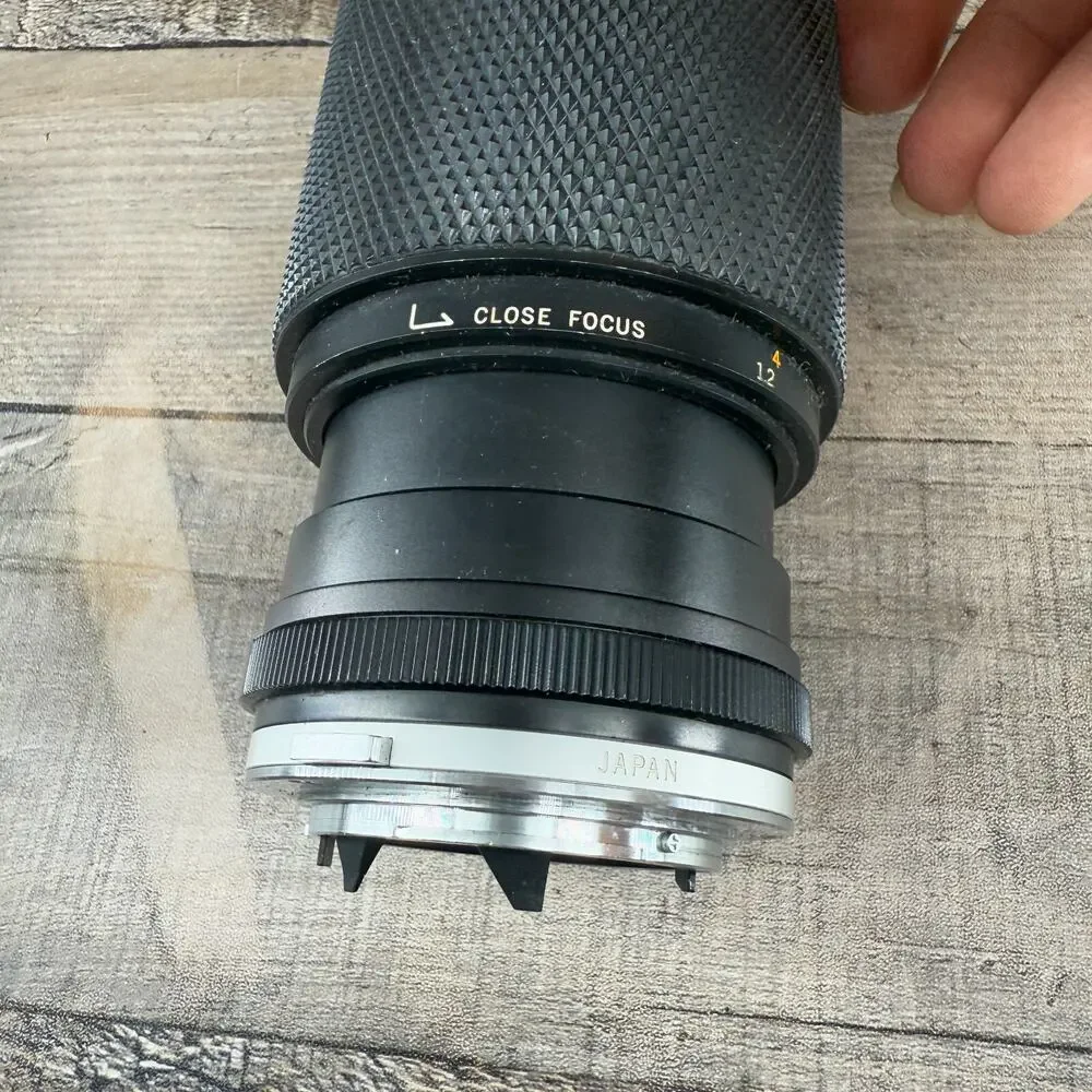 Olympus Lens Om-System Zuiko Auto Zoom 65-200mm 1.4 No 132897 Japan